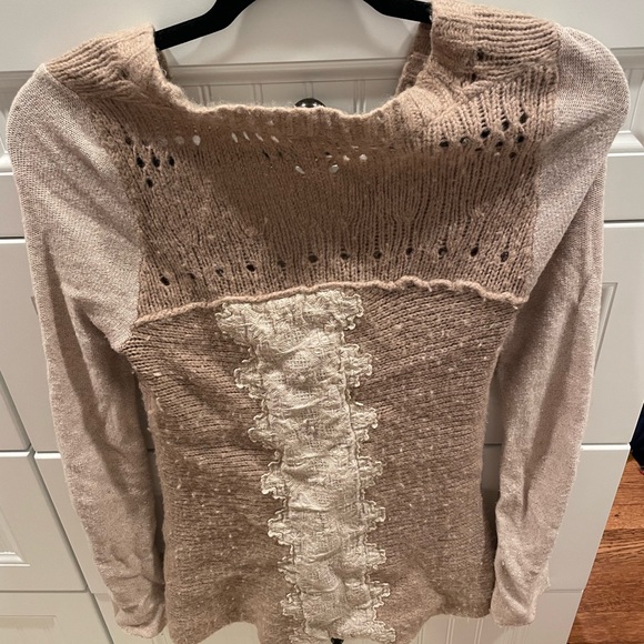 Free People sweater - Picture 2 of 2